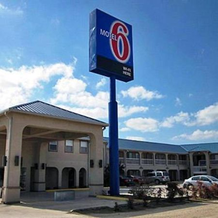 Motel 6 Seguin Tx Εξωτερικό φωτογραφία