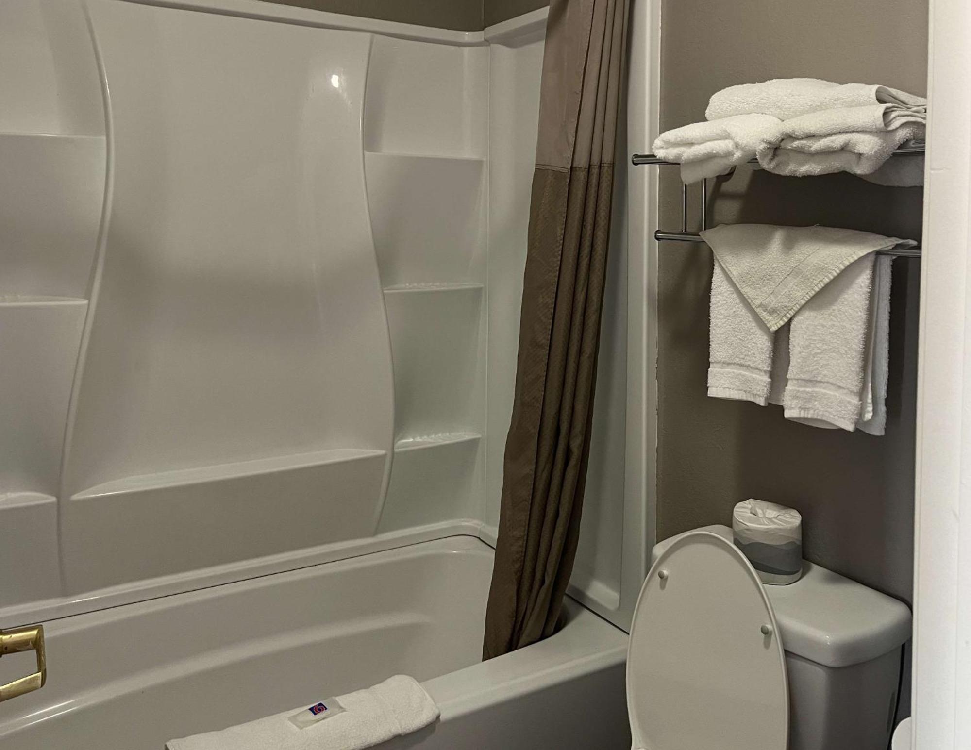 Motel 6 Seguin Tx Εξωτερικό φωτογραφία