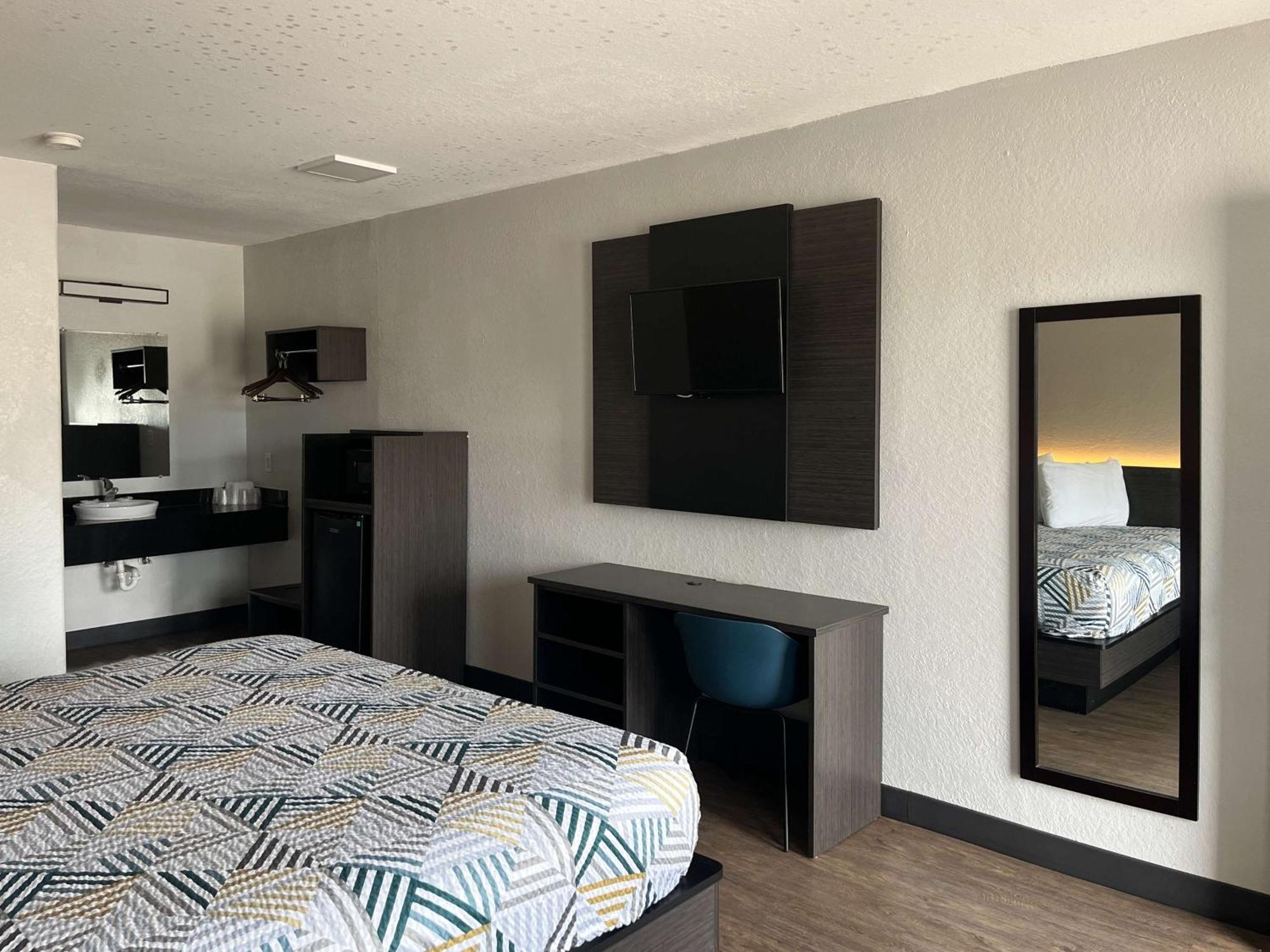 Motel 6 Seguin Tx Εξωτερικό φωτογραφία