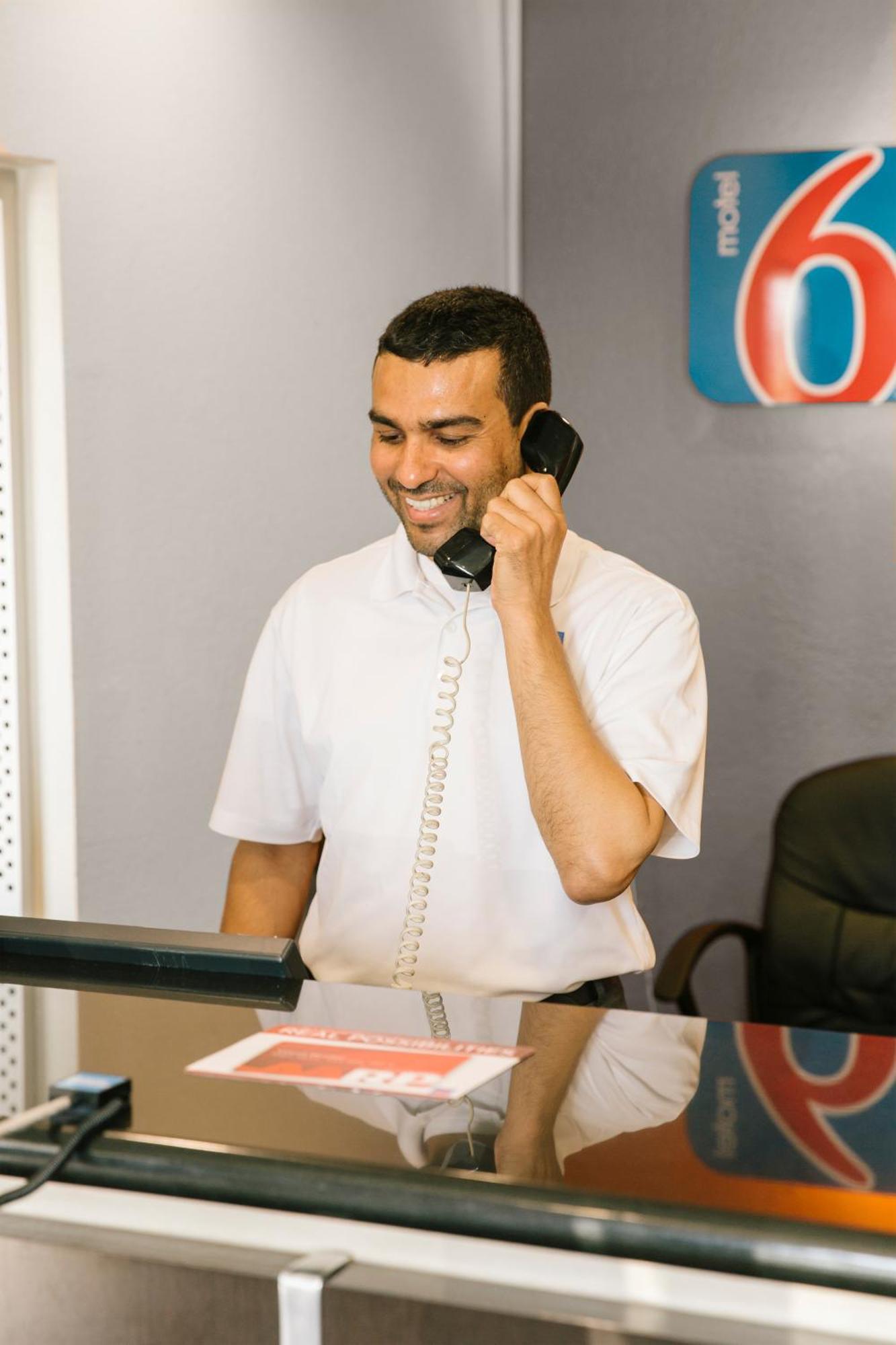 Motel 6 Seguin Tx Εξωτερικό φωτογραφία