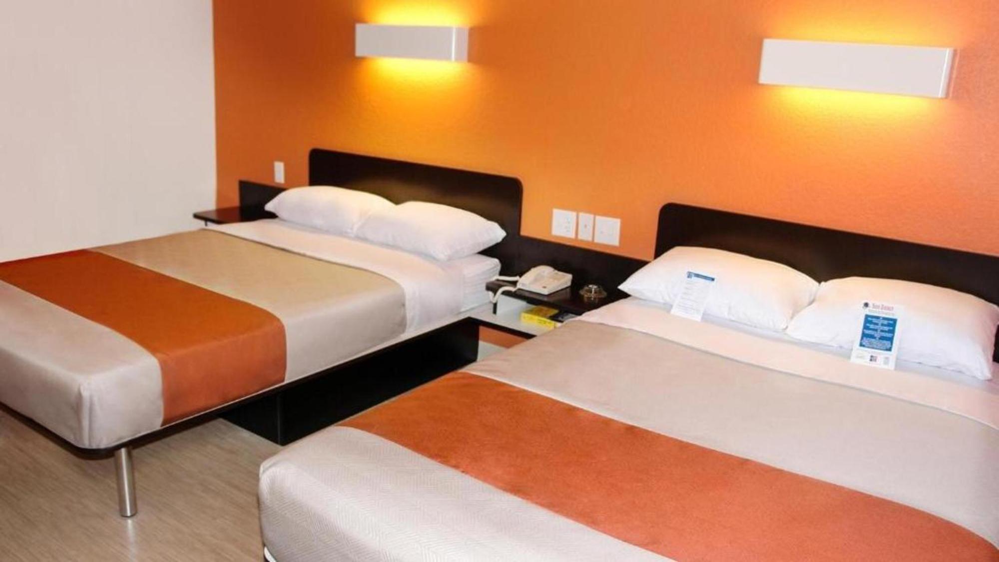Motel 6 Seguin Tx Εξωτερικό φωτογραφία